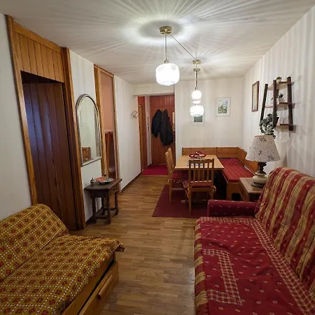 I Larici Апартаменти *